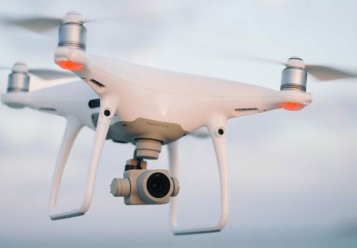 drone pour inspection des toitures