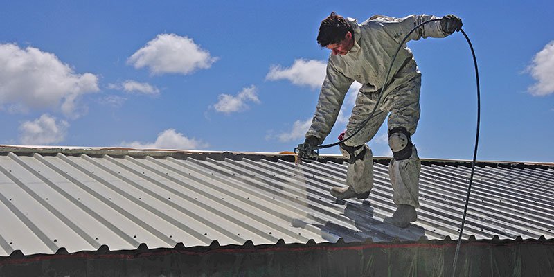 Imperméabilisation par hydrofuge coloré