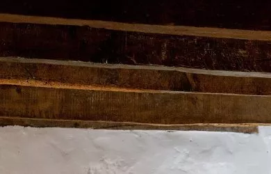 poutres en bois dans une maison