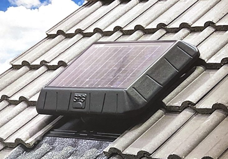 L'extracteur d'air solaire Sun Rise Solar ® : Extrait l'air chaud