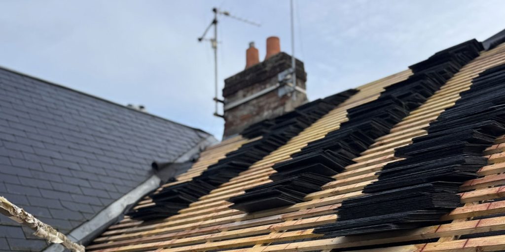 chantier-couverture-ardoise-nantes-ed-ouest